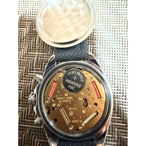 Vintage Belair Swiss Quartz Chronograph Diver Swiss Wrist Watch NEW BATTERY main image 4